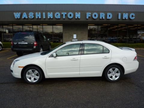 Ford Fusion 2008 White. White Suede 2008 Ford Fusion