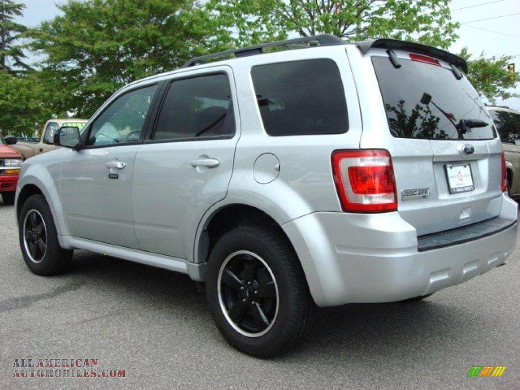 2010 Ford Escape XLT Sport Package in Ingot Silver Metallic photo #5
