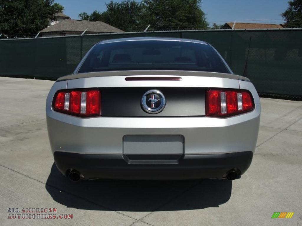 2012 Ford Mustang V6 Mustang Club Of America Edition Coupe In Ingot Silver Metallic Photo 4 214625 All American Automobiles Buy American Cars For Sale In America