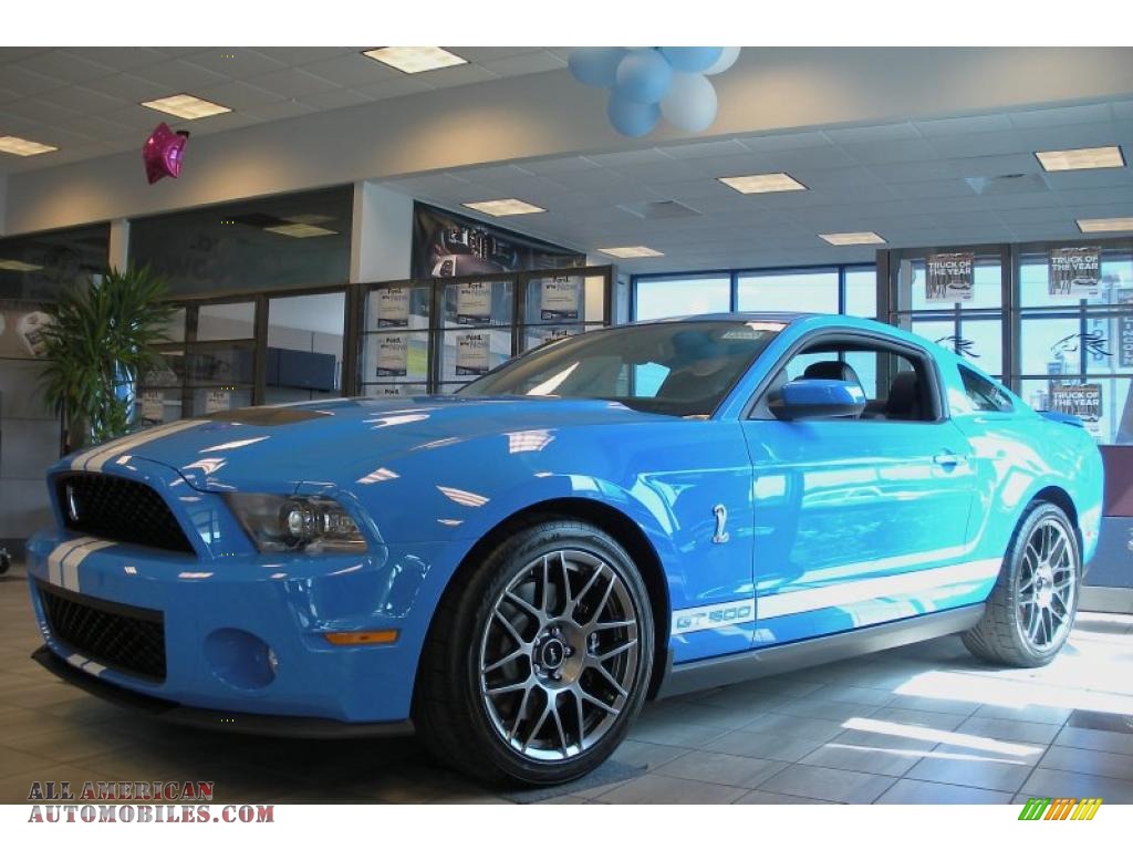 Grabber Blue / Charcoal Black/White Ford Mustang Shelby GT500 SVT Performance Package Coupe