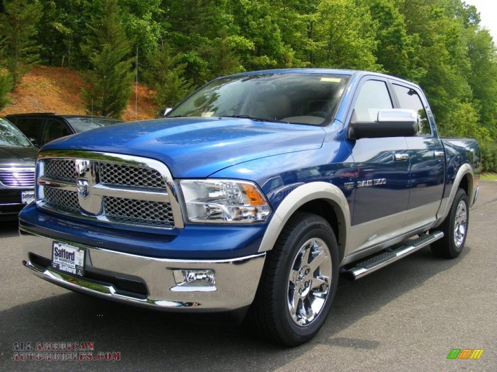 Dodge Ram 1500 Laramie Crew Cab