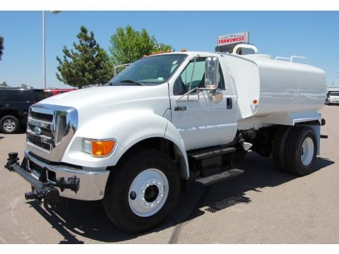 Oxford White 2007 Ford F750 Super Duty XL Chassis Regular Cab Water Truck Oxford White 2007 Ford F750 Super Duty XL Chassis Regular Cab Water Truck