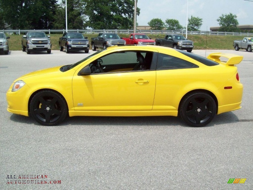 2006 Cobalt SS Supercharged Coupe - Rally Yellow / Ebony photo #12