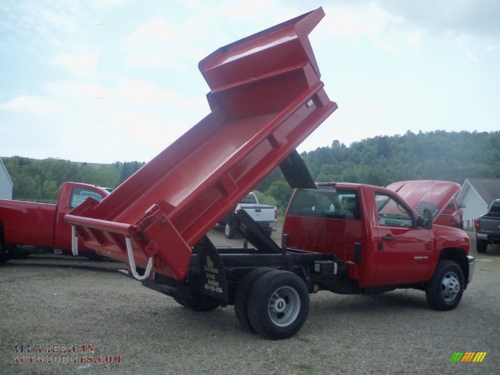 2011 Silverado 3500HD Regular Cab 4x4 Chassis Dump Truck - Victory Red / Dark Titanium photo #12