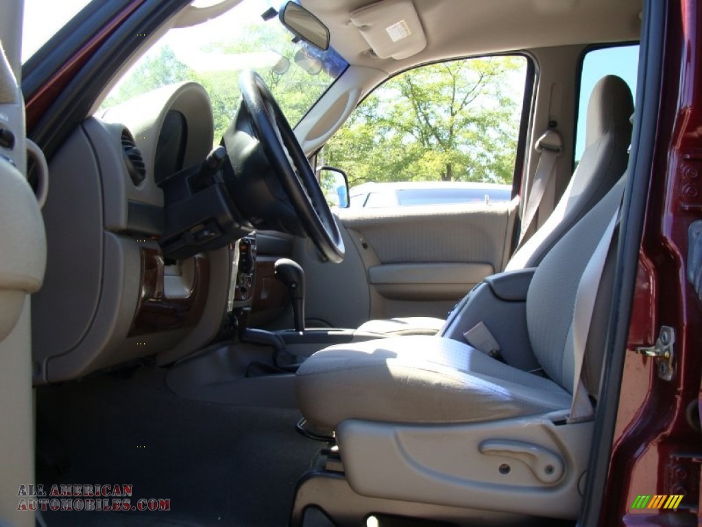 2002 Jeep Liberty Sport 4x4 in Dark Garnet Red Pearlcoat photo #18