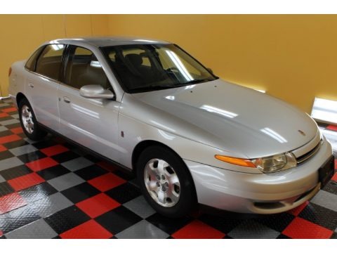 Bright Silver 2002 Saturn L Series L300 Sedan