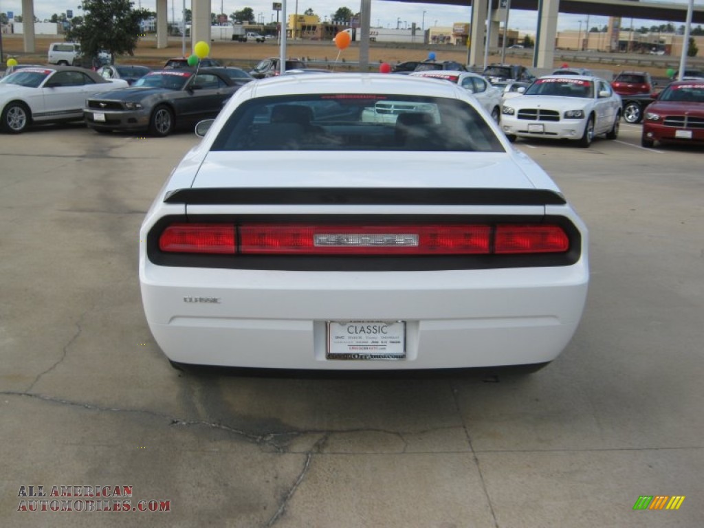 2010 Dodge Challenger SE in Stone White photo #4 - 320545 | All ...