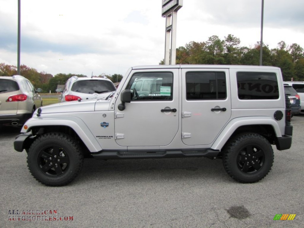 White jeep wrangler unlimited arctic edition for sale #1