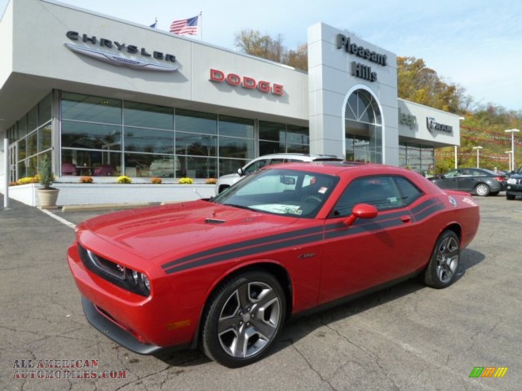 2012 Dodge Challenger Rt Classic In Redline 3 Coat Pearl 130242