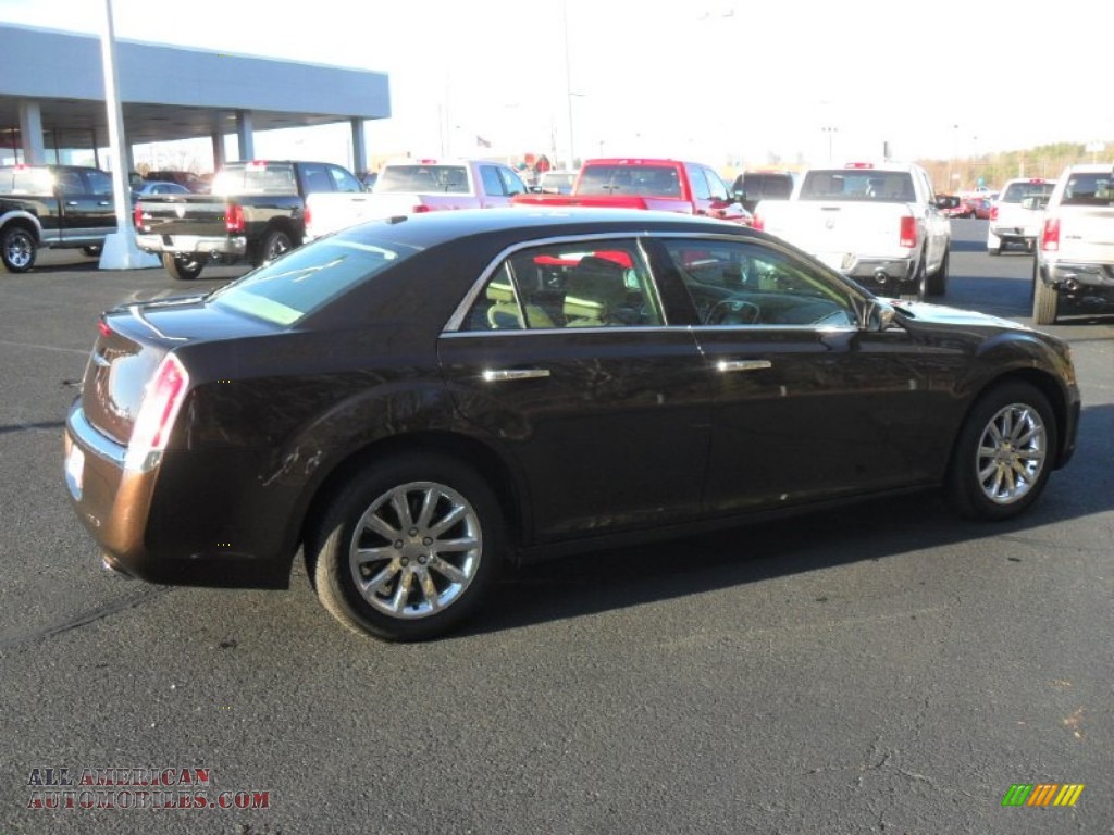 2012 Chrysler 300 limited luxury package #5