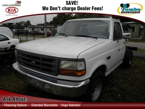 Oxford White 1996 Ford F250 XL Regular Cab Chassis