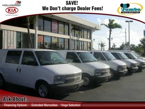 White 1996 Ford Aerostar Cargo