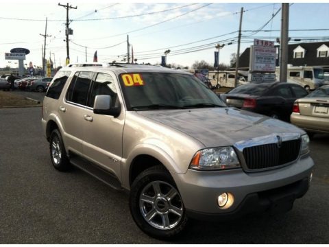Light French Silk Metallic 2004 Lincoln Aviator Ultimate 4x4