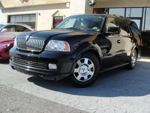 Black Clearcoat 2005 Lincoln Navigator Luxury