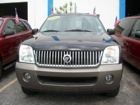 Black Clearcoat 2004 Mercury Mountaineer V8 AWD