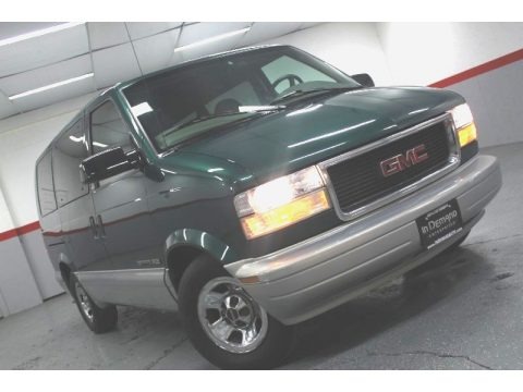 Forest Green Metallic 1999 GMC Safari SLE AWD