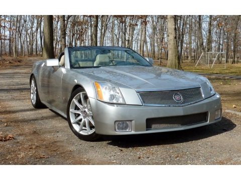 Light Platinum 2006 Cadillac XLR -V Series Roadster Light Platinum 2006 Cadillac XLR -V Series Roadster