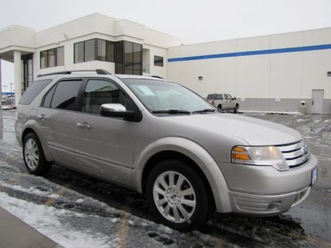 Silver Birch Metallic 2008 Ford Taurus X Limited AWD Silver Birch Metallic 2008 Ford Taurus X Limited AWD