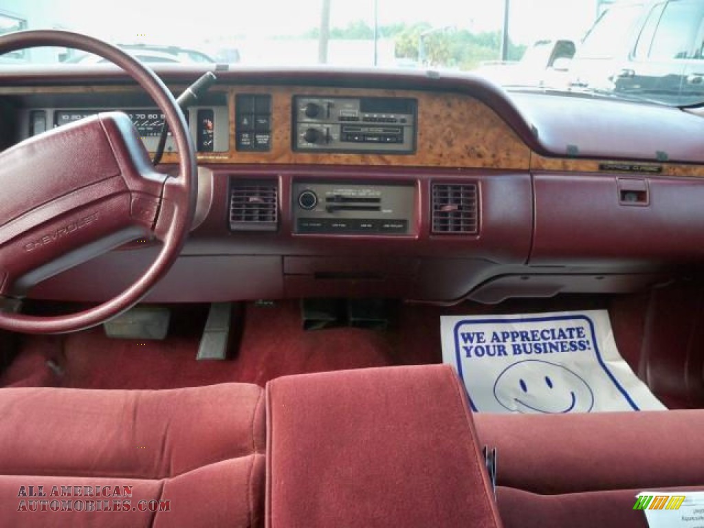1993 Chevrolet Caprice LS Sedan in White photo #7 - 120778 | All