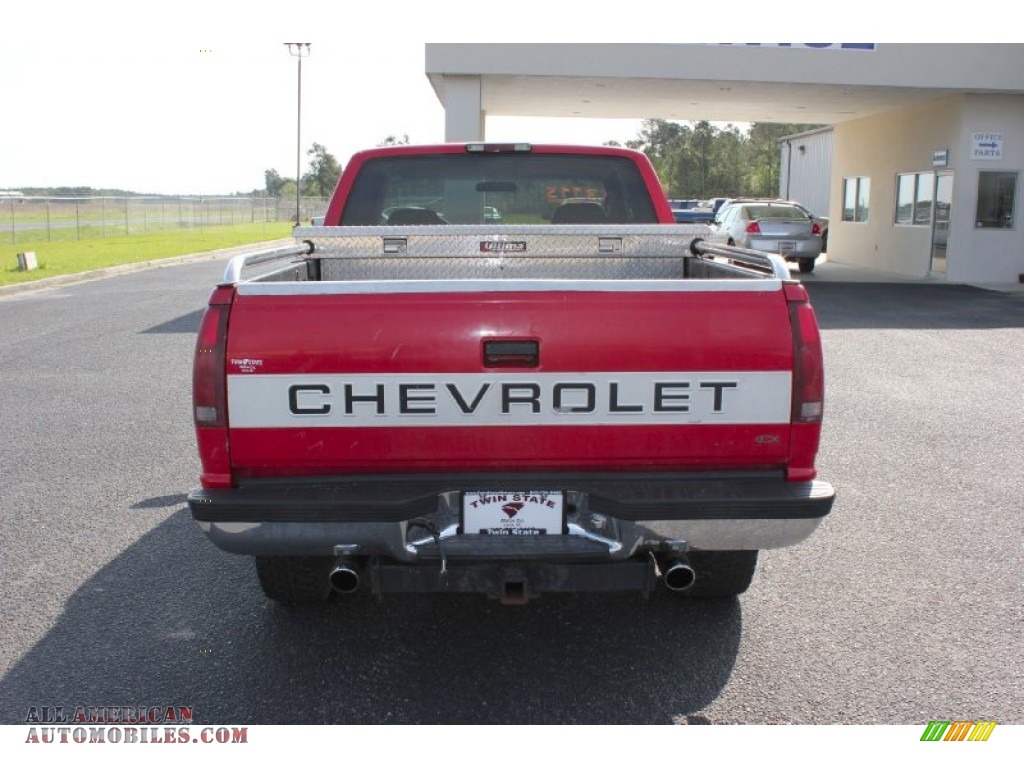 1995 Chevrolet C/K K1500 Silverado Z71 Extended Cab 4x4 in Victory Red