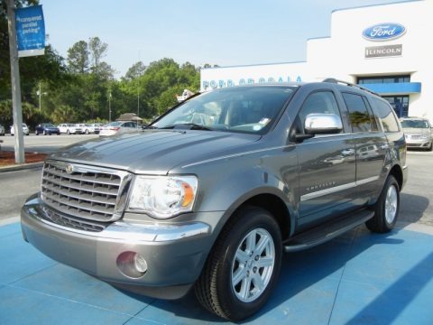 Mineral Gray Metallic 2007 Chrysler Aspen Limited HEMI Mineral Gray Metallic 2007 Chrysler Aspen Limited HEMI