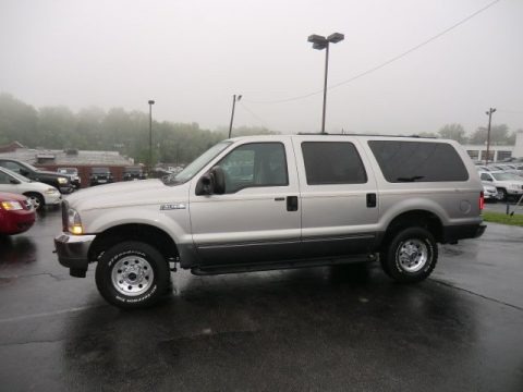 Silver Birch Metallic 2003 Ford Excursion XLT 4x4 Silver Birch Metallic 2003 Ford Excursion XLT 4x4