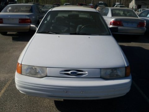 Oxford White 1993 Ford Escort LX Sedan Oxford White 1993 Ford Escort LX Sedan