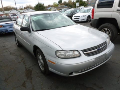 Galaxy Silver Metallic 2005 Chevrolet Classic 
