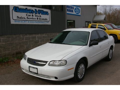 Summit White 2005 Chevrolet Classic 