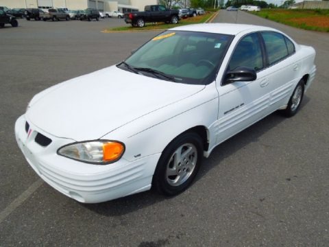 Arctic White 1999 Pontiac Grand Am SE Sedan Arctic White 1999 Pontiac Grand Am SE Sedan