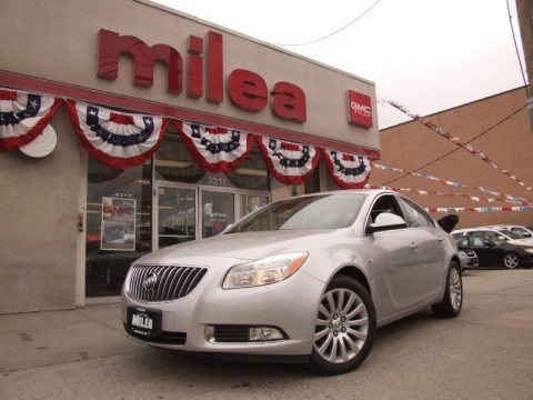 Quicksilver Metallic 2011 Buick Regal CXL