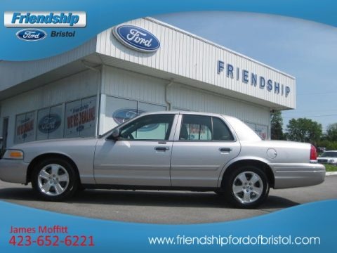 Silver Birch Metallic 2011 Ford Crown Victoria LX Silver Birch Metallic 2011 Ford Crown Victoria LX