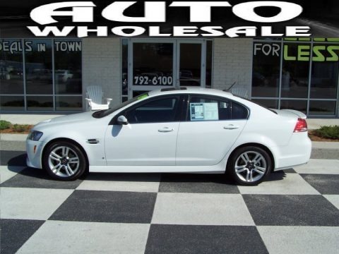 White Hot 2009 Pontiac G8 Sedan