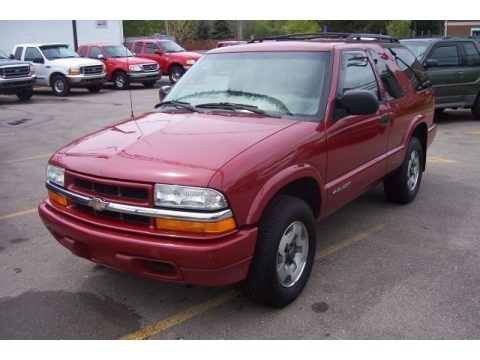 Dark Cherry Red Metallic 2002 Chevrolet Blazer LS 4x4