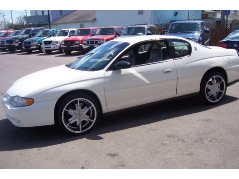 White 2004 Chevrolet Monte Carlo LS White 2004 Chevrolet Monte Carlo LS