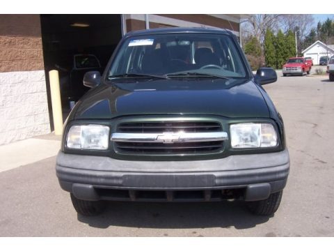 Medium Green Metallic 2000 Chevrolet Tracker 4WD Hard Top