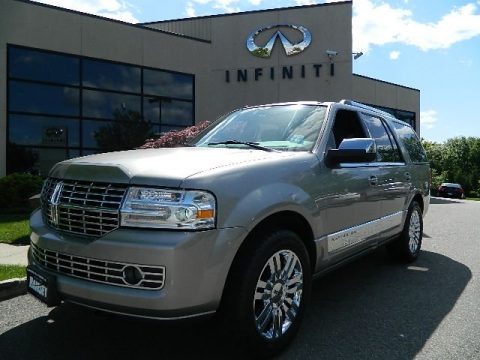 Vapor Silver Metallic 2008 Lincoln Navigator Elite 4x4