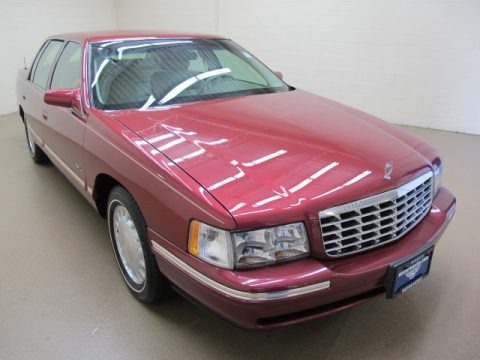 Light Medici Red Metallic 1998 Cadillac DeVille Sedan