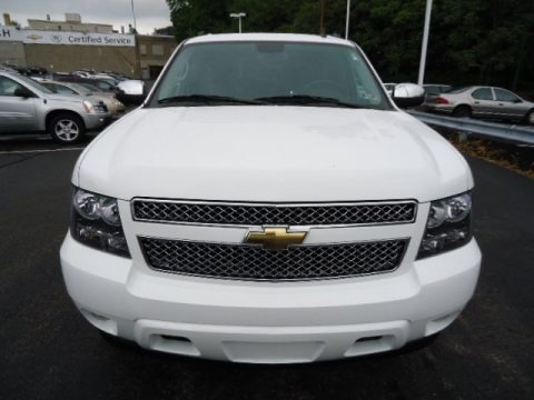 Summit White 2009 Chevrolet Avalanche LTZ 4x4 Summit White 2009 Chevrolet Avalanche LTZ 4x4