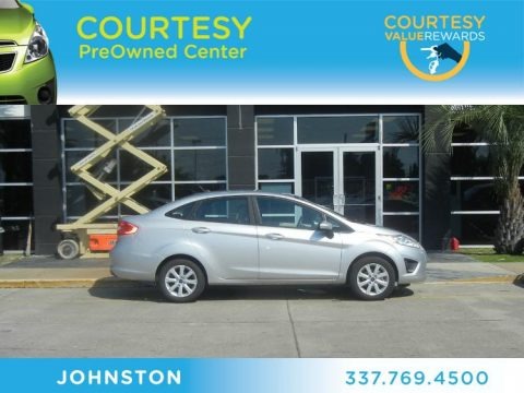 Ingot Silver Metallic 2012 Ford Fiesta SE Sedan Ingot Silver Metallic 2012 Ford Fiesta SE Sedan