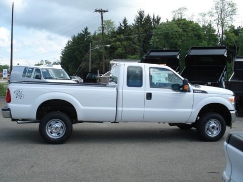 Oxford White 2012 Ford F350 Super Duty XL SuperCab 4x4 Oxford White 2012 Ford F350 Super Duty XL SuperCab 4x4