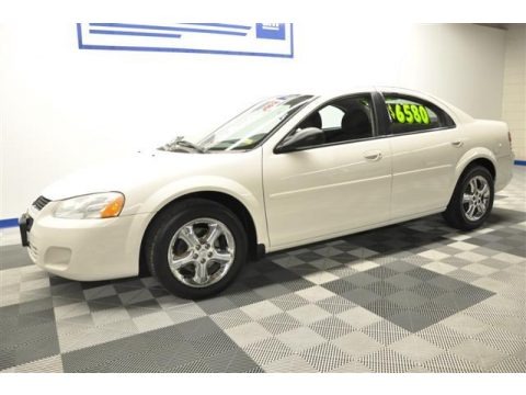 Satin White Pearlcoat 2004 Dodge Stratus ES Sedan