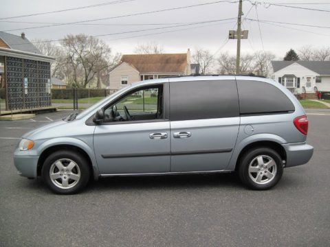 Butane Blue Pearl 2005 Dodge Caravan SXT Butane Blue Pearl 2005 Dodge Caravan SXT