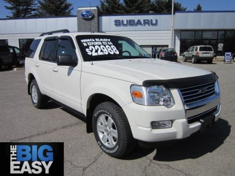 White Suede 2010 Ford Explorer XLT 4x4 White Suede 2010 Ford Explorer XLT 4x4