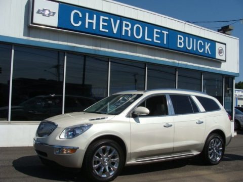 White Diamond Tricoat 2011 Buick Enclave CXL White Diamond Tricoat 2011 Buick Enclave CXL