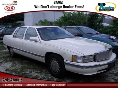 White 1996 Cadillac DeVille Sedan