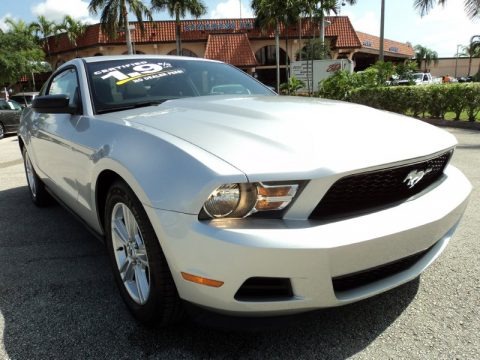 Ingot Silver Metallic 2012 Ford Mustang V6 Coupe Ingot Silver Metallic 2012 Ford Mustang V6 Coupe