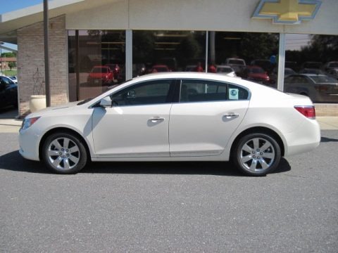 White Diamond Tricoat 2012 Buick LaCrosse FWD White Diamond Tricoat 2012 Buick LaCrosse FWD