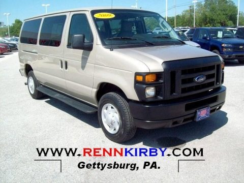 Pueblo Gold Metallic 2009 Ford E Series Van E350 Super Duty XLT Passenger
