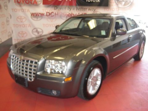 Dark Titanium Metallic 2009 Chrysler 300 Touring